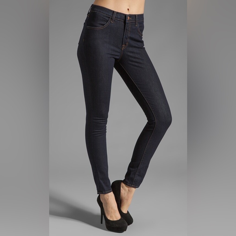 J Brand Maria High Rise Skinny Jeans in Starless Dark Wash 29